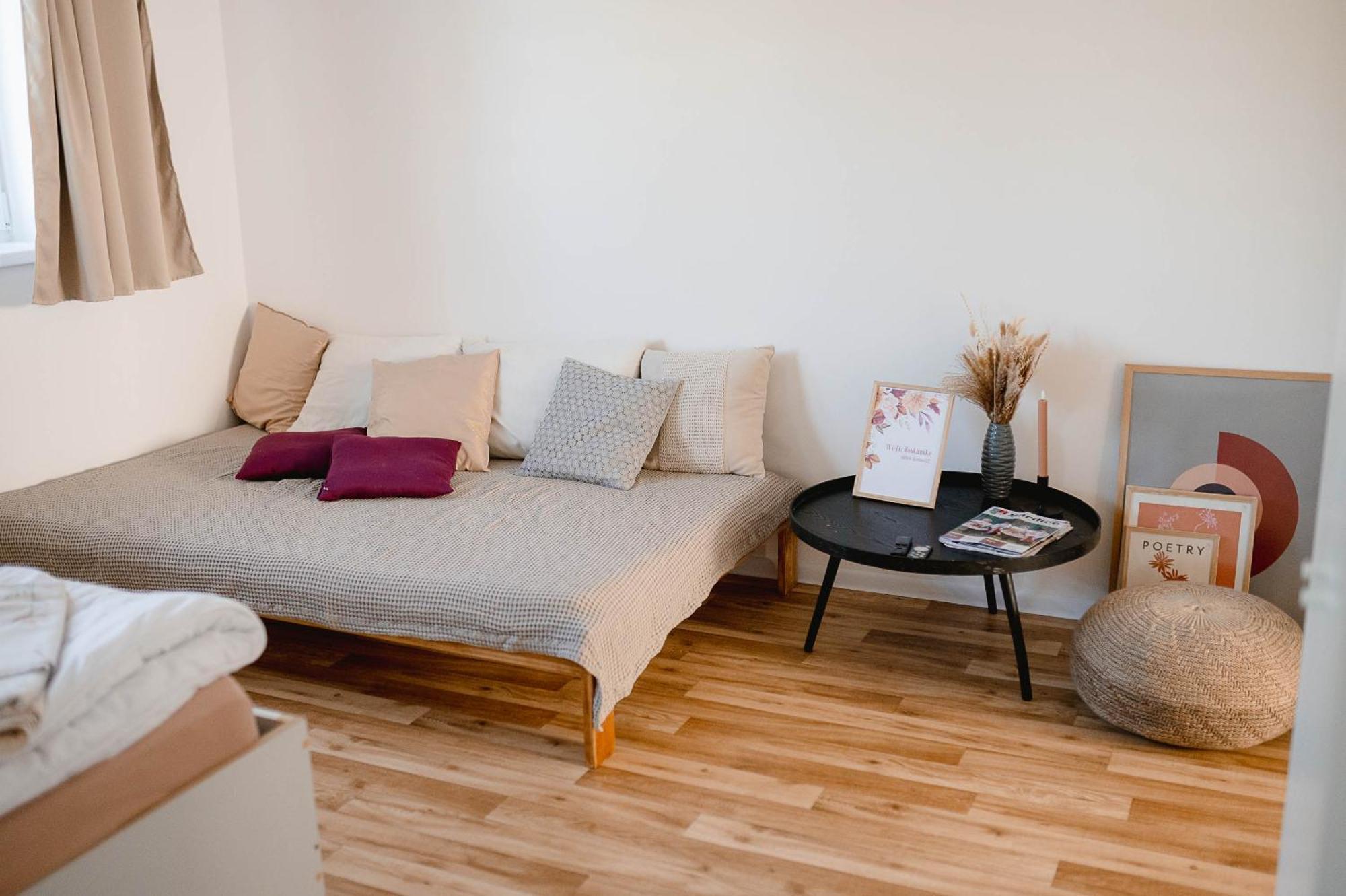 Apartman U Sklepu Sardice ภายนอก รูปภาพ